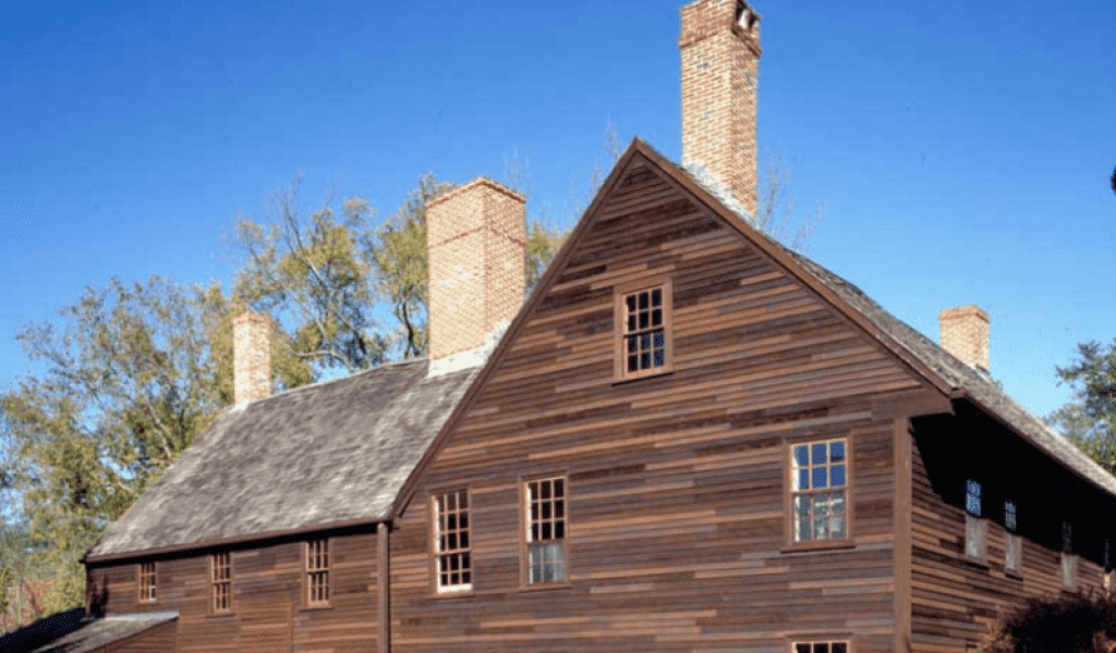 Exterior of the Coffin House in Newbury MA