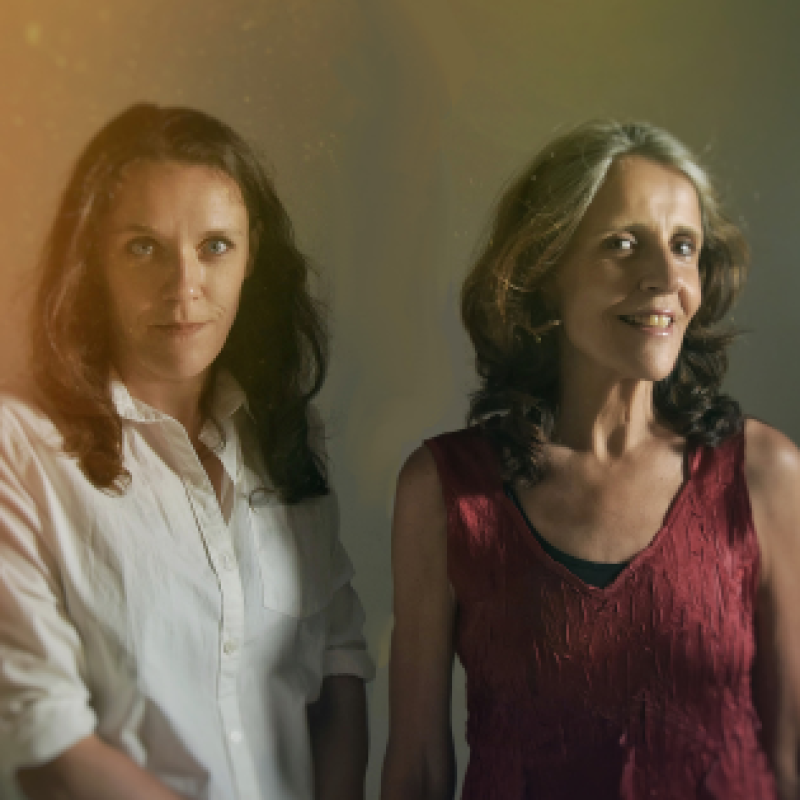 Suzzy Roche and Lucy Wainwright