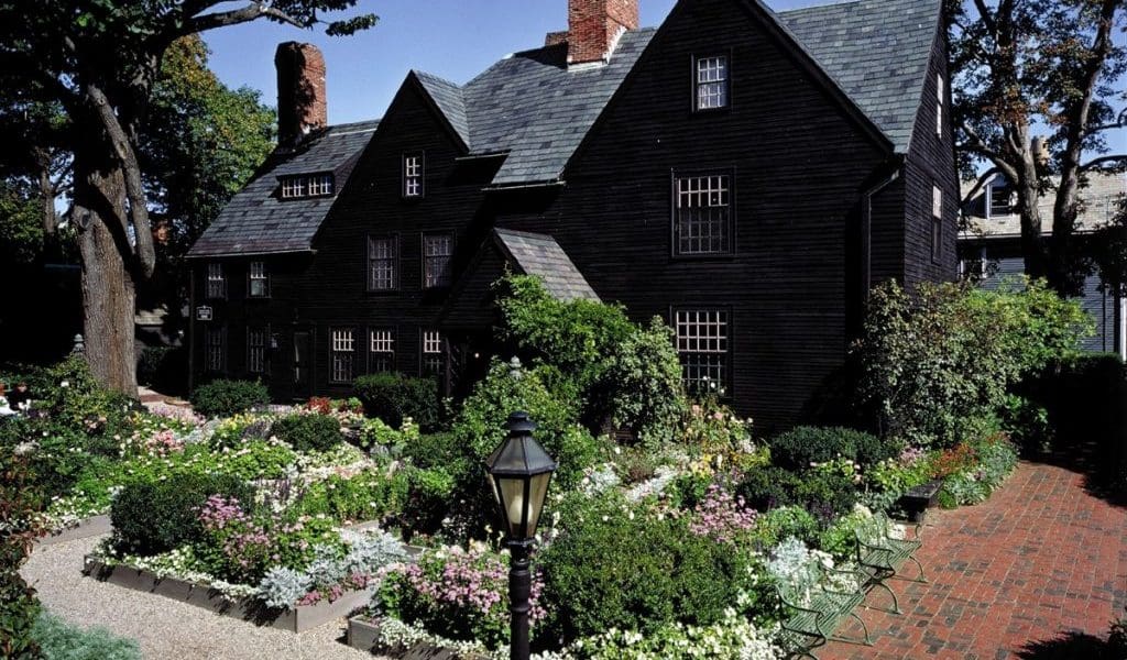 April Showers and May Flowers: The Gardens of the North of Boston (Part I)