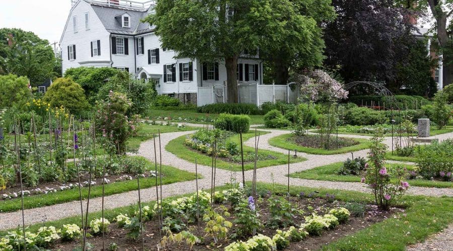 https://northofboston.org/wp-content/uploads/2025/06/events_NatureImmersionDreamscapes_RopesGarden_1600_HERO.jpg